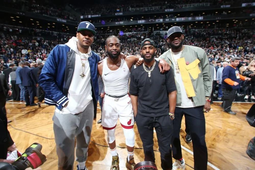 保加利亚男排尼科洛夫 年薪曝光 波兰媒体：来波超会更多（保加利亚男排尼科洛夫年薪曝光 波媒：若转投波超薪资更高）