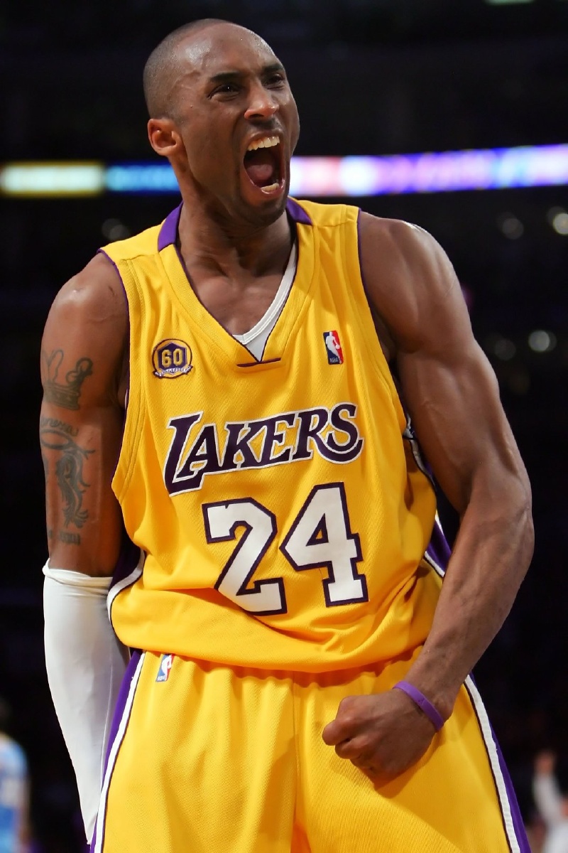 布拉德利vs皇马合集：1v1防下维尼修斯，抢点连过贝林姆巴佩（布拉德利对皇马集锦：单挑封锁维尼修斯，抢点连续过掉贝林厄姆与姆巴佩）