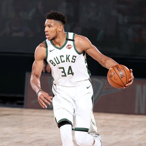 山东5-1三镇，卡扎双响失最佳射手，克雷桑破门，王大雷扑点（山东泰山5-1三镇：卡扎梅开二度仍失最佳射手，克雷桑破门，王大雷扑点）