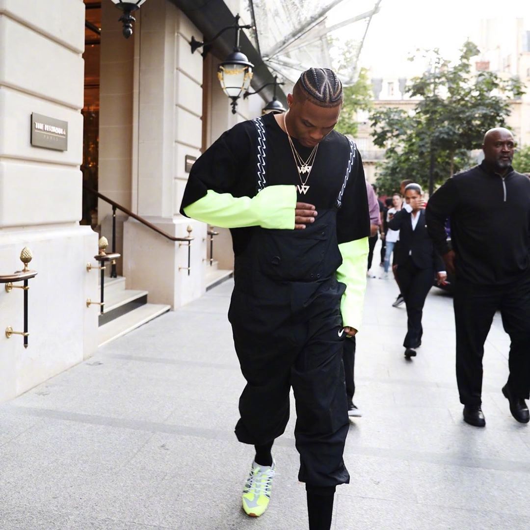 科尔谈塞斯·库里首秀：他来自篮球史上最伟大的投篮世家（科尔评塞斯·库里处子战：他出身于篮球史上最伟大射手家族）